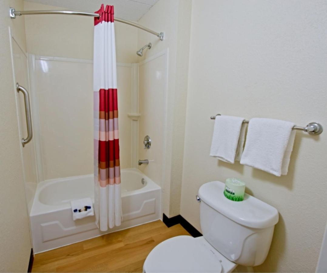 Red Roof Inn Charleston West - Hurricane, Wv Teays Valley Extérieur photo