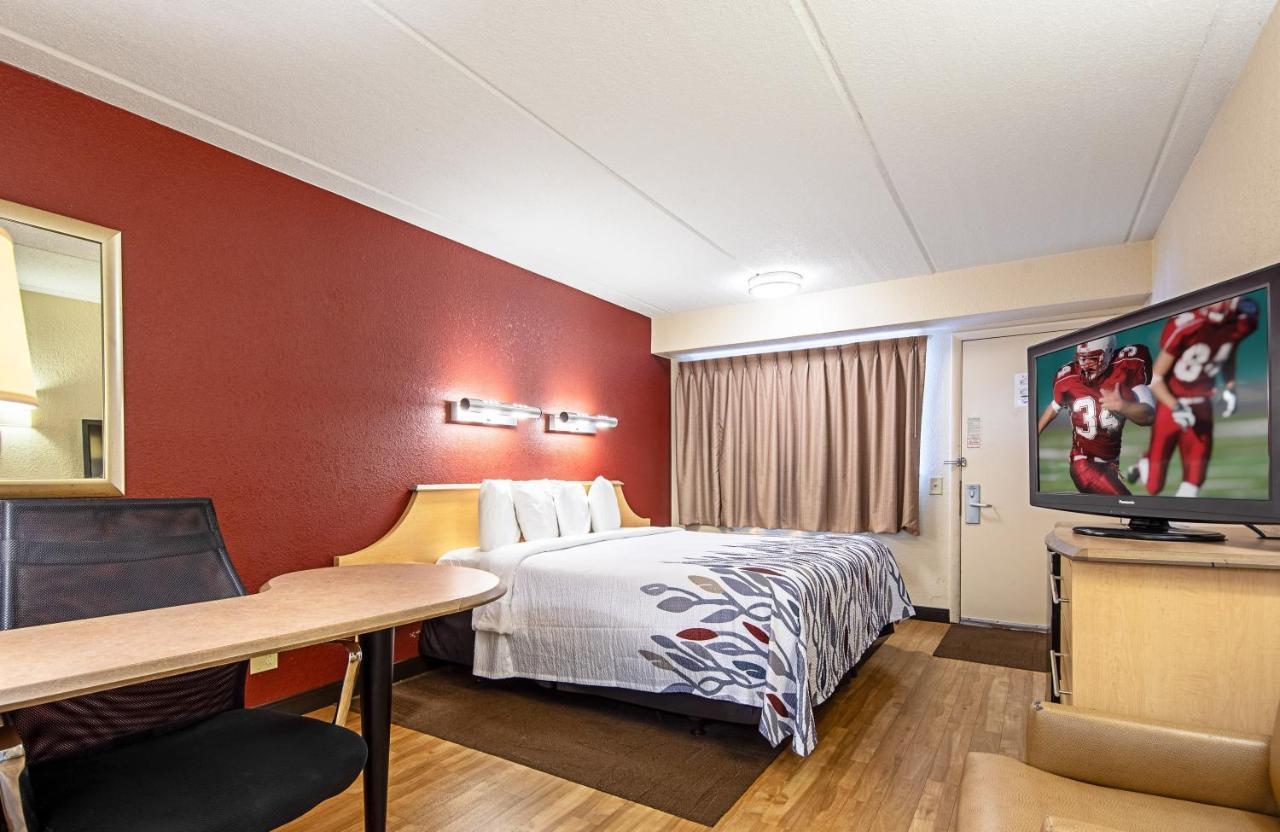 Red Roof Inn Charleston West - Hurricane, Wv Teays Valley Extérieur photo