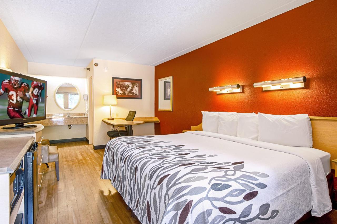 Red Roof Inn Charleston West - Hurricane, Wv Teays Valley Extérieur photo