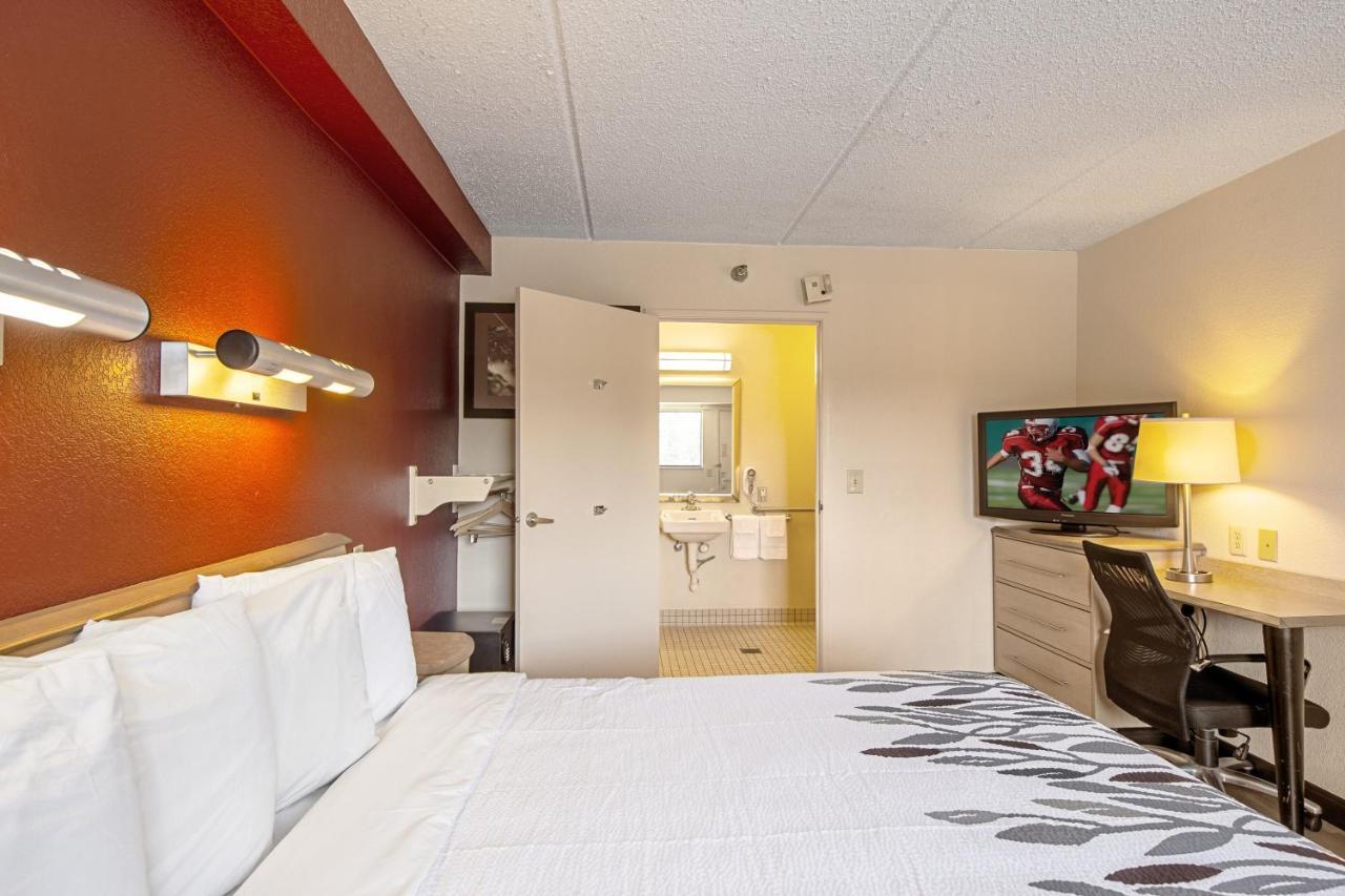 Red Roof Inn Charleston West - Hurricane, Wv Teays Valley Extérieur photo
